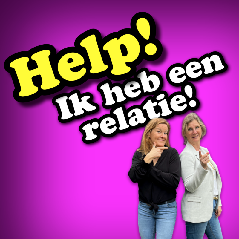 Artwork van Help! ik heb een relatie. Tegen een paarse achtergrond zie je de titel: help in geel en ik heb een relatie in grote witte letters. Daaronder twee uitsnedes van twee vrouwen van middelbare leeftijd in spijkerbroek. Links staat Wietske, met blond haar en een zwart short. Rechts Yvonne, met blondgrijs haar en een wit jasje